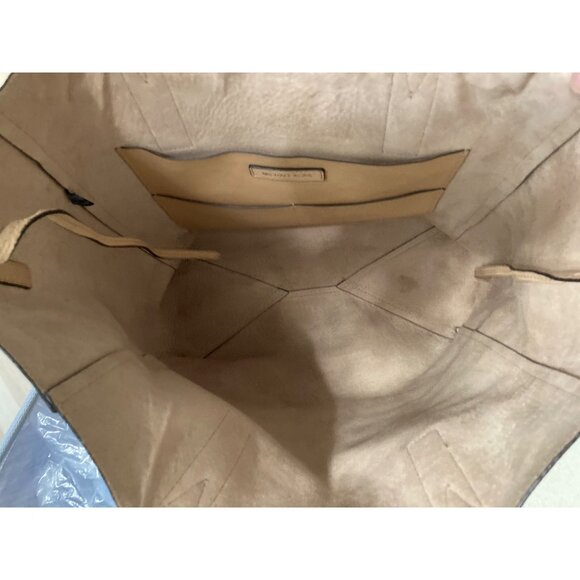 MICHAEL KORS JUNIE LARGE TOTE BUTTERNUT LEATHER Tote - Picture 10 of 11